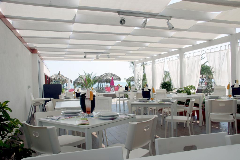 Beach Club Ippocampo Phòng bức ảnh
